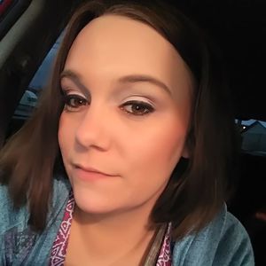 Meet your Posher, Whitney